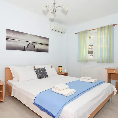 Apartamento Blue Apartment, Okrug Gornji - *