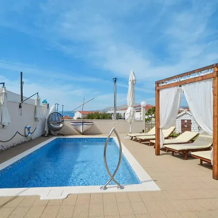 Blue Apartment, Okrug Gornji - トロギール